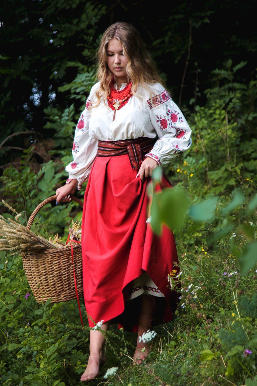 Slavic girls in Srinagar