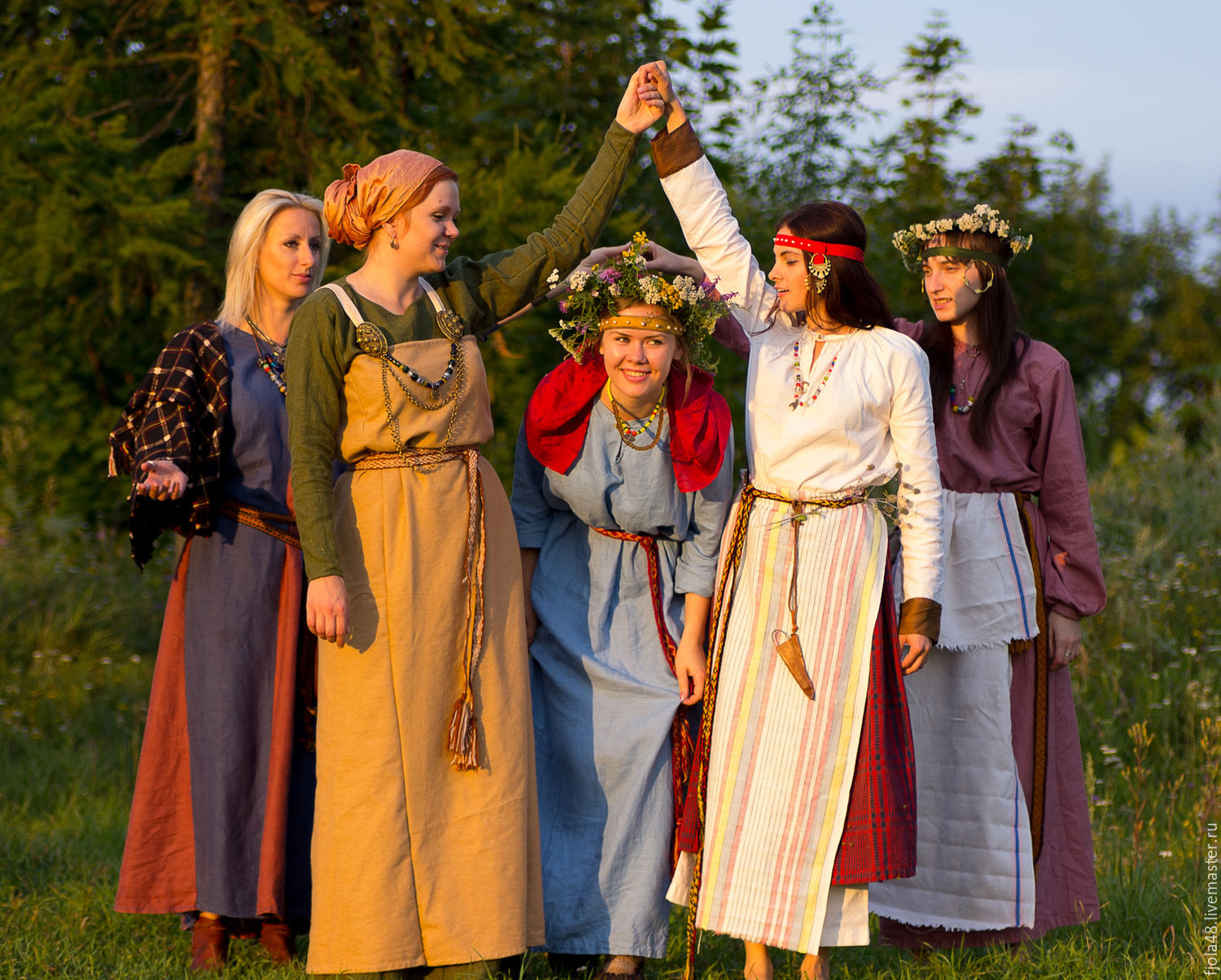 Sexy model Slavic women in Srinagar